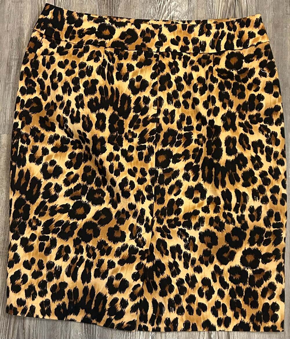 Charter Club Petite Leopard Print Pencil Skirt Size 10P